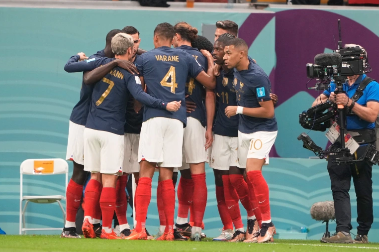 France edge England in thrilling World Cup quarter-final